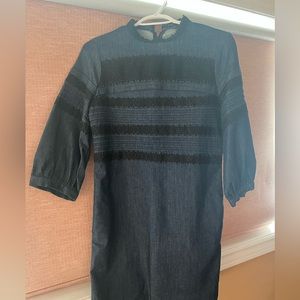 Banana republic anyone?